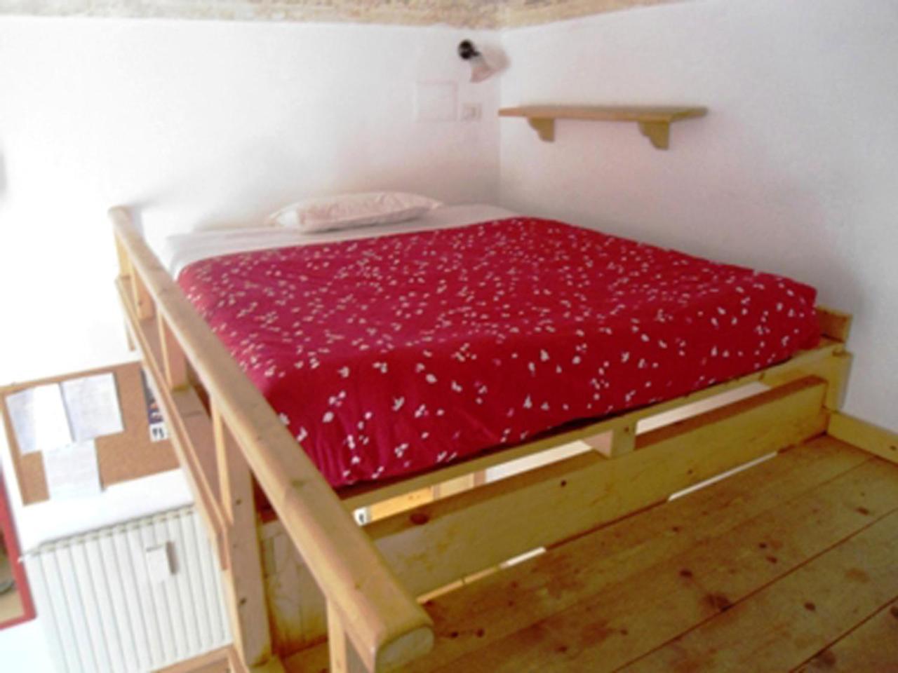 B&B Le Finestre Su Via Cavour Сассари Номер фото