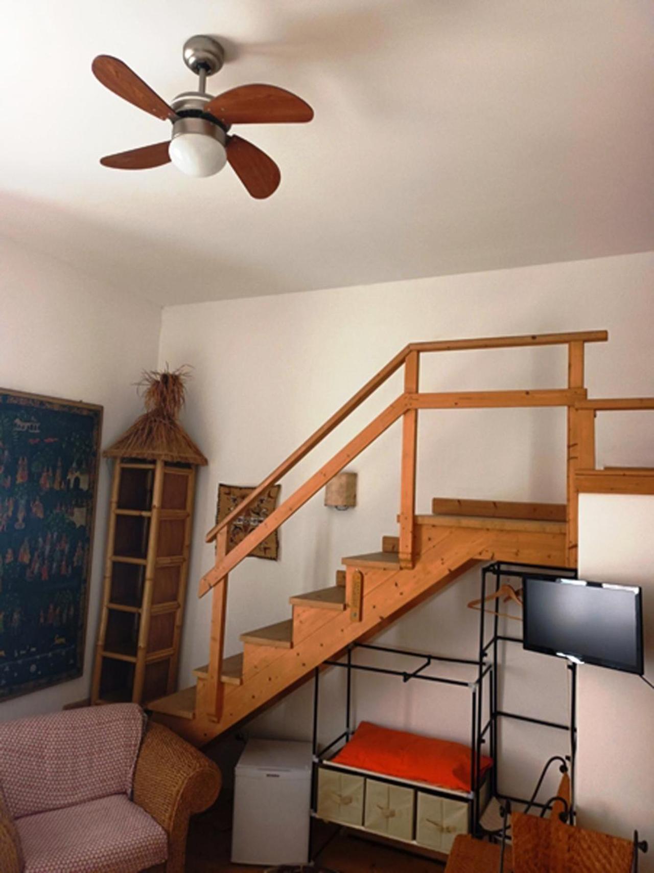 B&B Le Finestre Su Via Cavour Сассари Номер фото