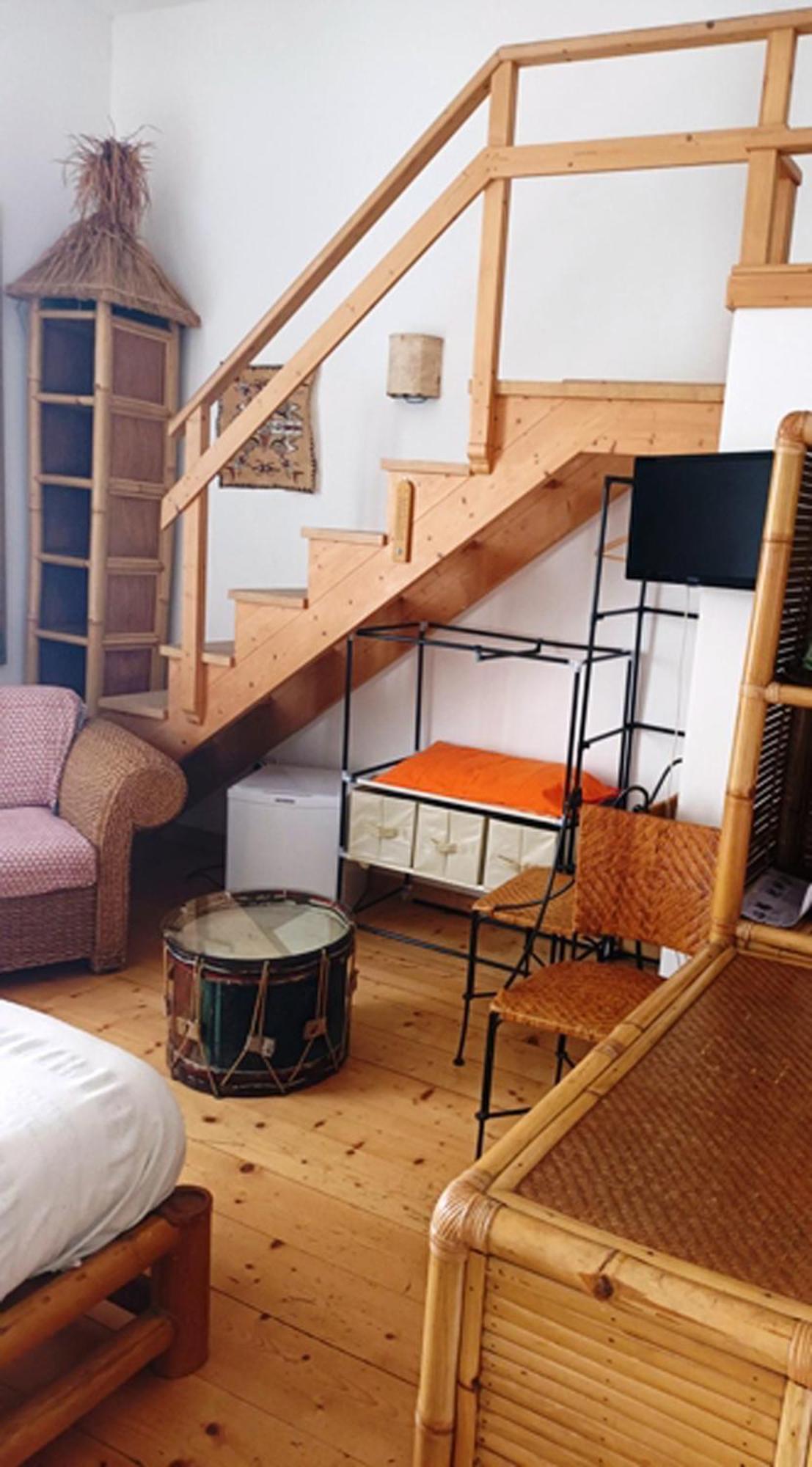 B&B Le Finestre Su Via Cavour Сассари Номер фото